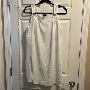 Apt. 9 White Boxy Tank Top Relaxed Fit